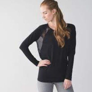 Lululemon If you're lucky long sleeve - size 4 -